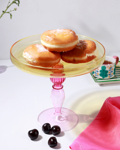 Sole' Cake Stand (e with a macron)
