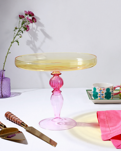Sole' Cake Stand (e with a macron)