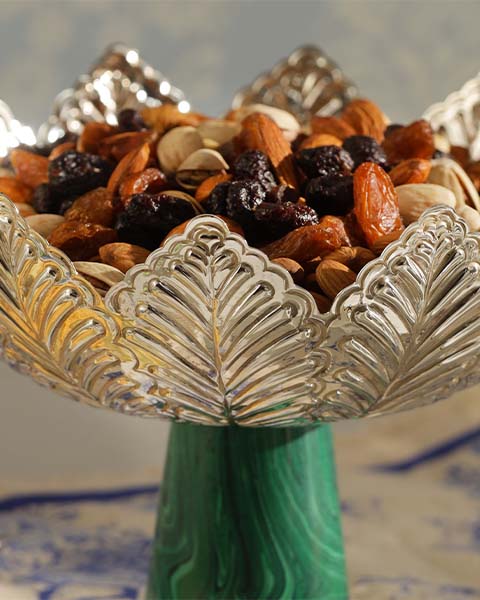 antiqua-silver-plated-chase-bowl-with-malachite-stand